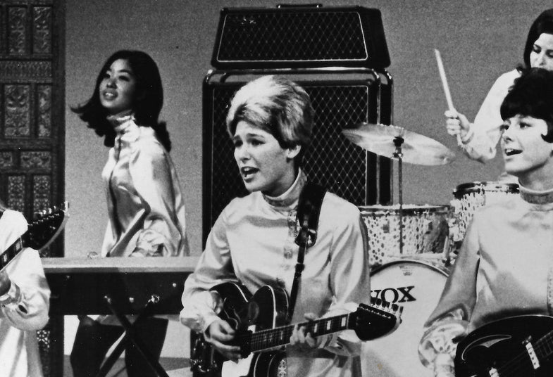 Female Species — No Love Lost